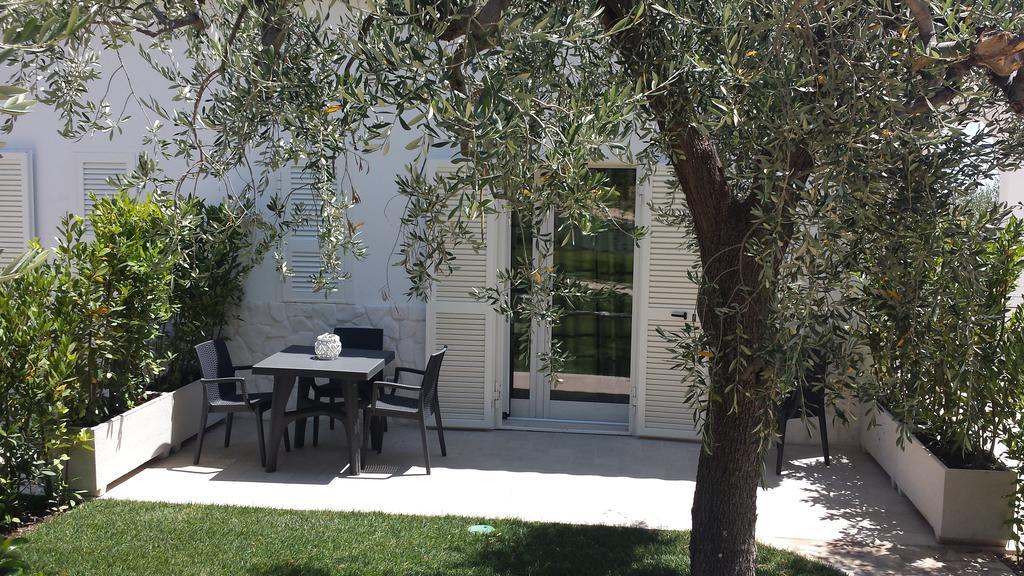Charming Puglia Villa Simone 圣安吉罗山 客房 照片